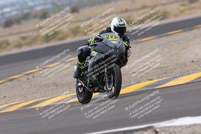 media/Sep-10-2022-SoCal Trackdays (Sat) [[a5bf35bb4a]]/Turn 11 (11am)/